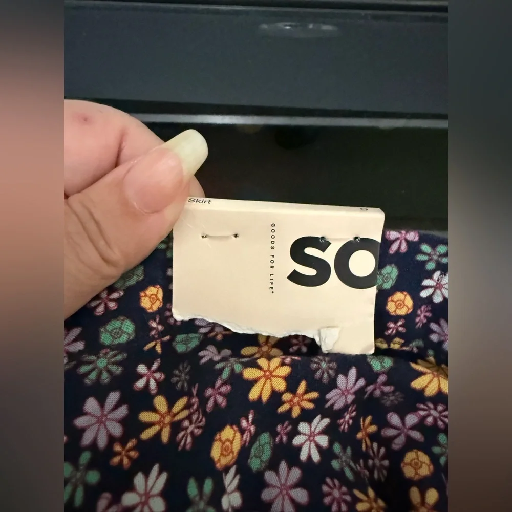 SO Navy Floral Mini Skirt NWT - Picture 9 of 11